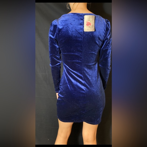 Lily Rose dress, velvet like mini dress size 8 - Picture 6 of 16